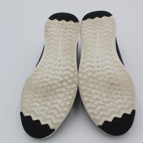 Cole Haan Grand Sneaker Mens 11 Black Leather Minimalist Casual Comfort Shoe - Picture 7 of 8